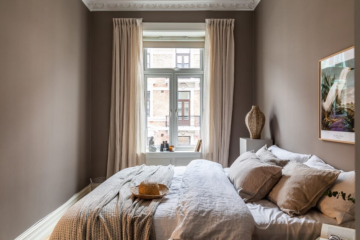An Oslo Apartment Painted in Warm Color Tones 14 bedroom-warm-natural-wall-color-nordroom