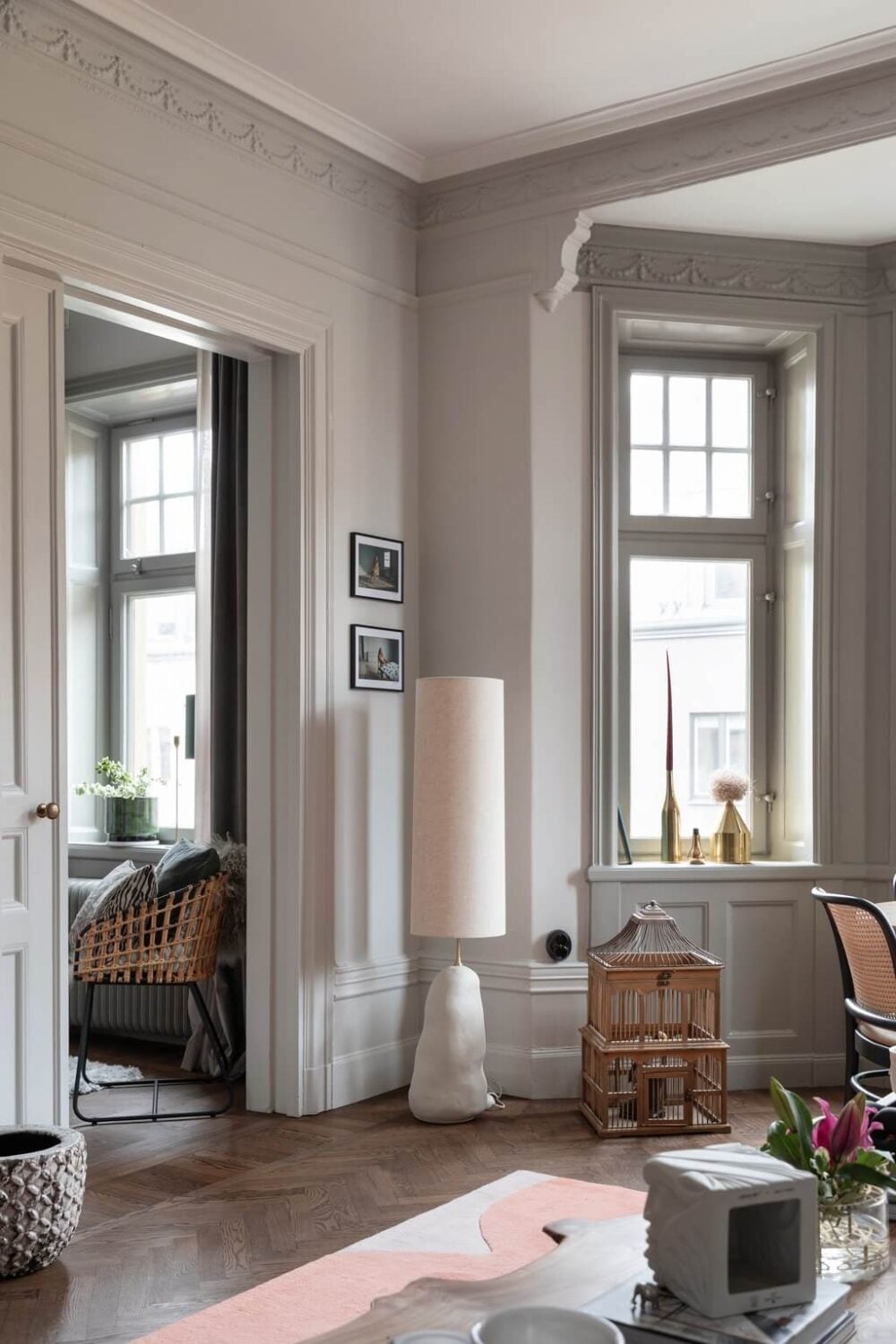 A Classic Swedish Apartment with Light Gray Walls 12 classic-nordic-apartment-parquet-floor-nordroom