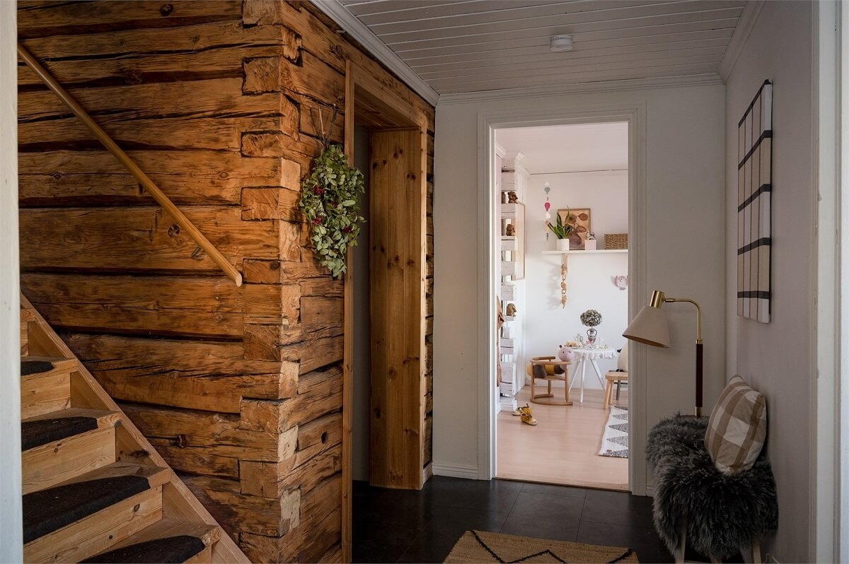 A Charming Countryside Villa in Sweden 17 hallway-rustic-wooden-wall-nordroom