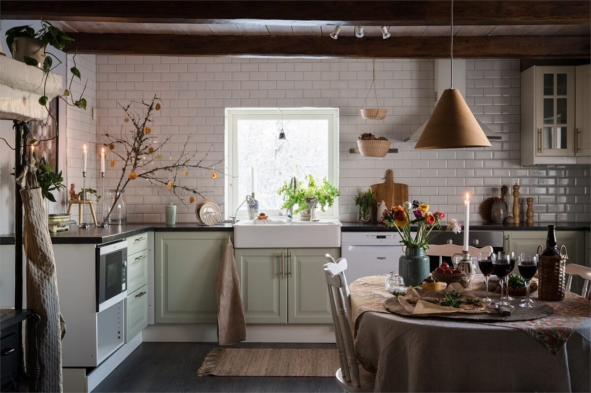 A Charming Countryside Villa in Sweden 4 kitchen-exposed-beams-countryside-villa-sweden-nordroom