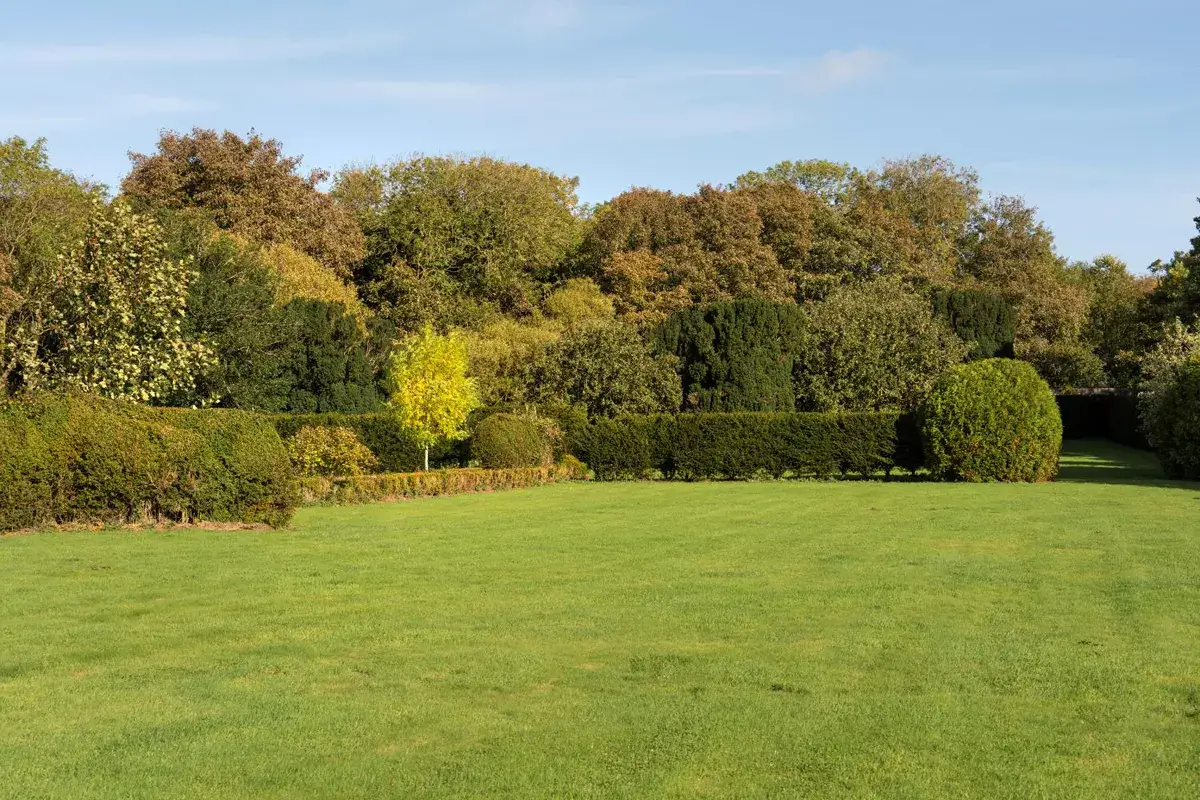 A Historic Greek Revival Country House in Scotland is For Sale 20 lawn-grounds-scottish-country-house-nordroom