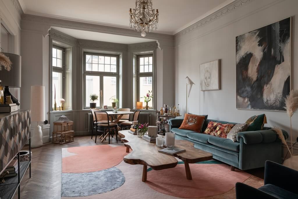 A Classic Swedish Apartment with Light Gray Walls 4 living-room-large-pastel-rug-light-gray-walls-nordroom