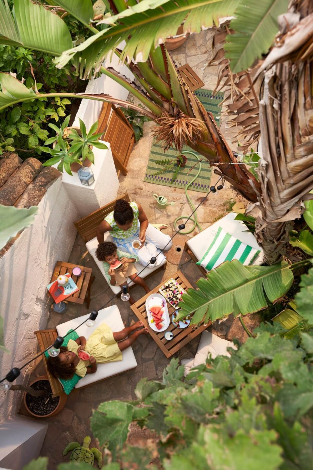 IKEA Summer Collection 2023: Welcome to Life Outdoors 25 plant-filled-balcony-ikea-summer-2023-nordroom