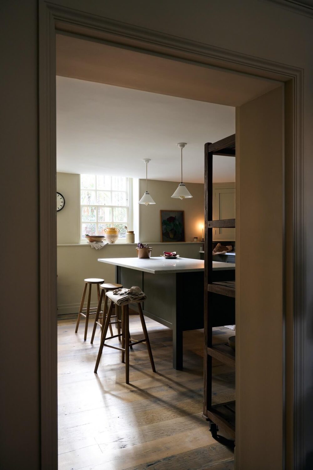 A Shaker-Style Basement Kitchen in a Georgian Townhouse 6 basement-kitchen-devol-shaker-cabinets-nordroom