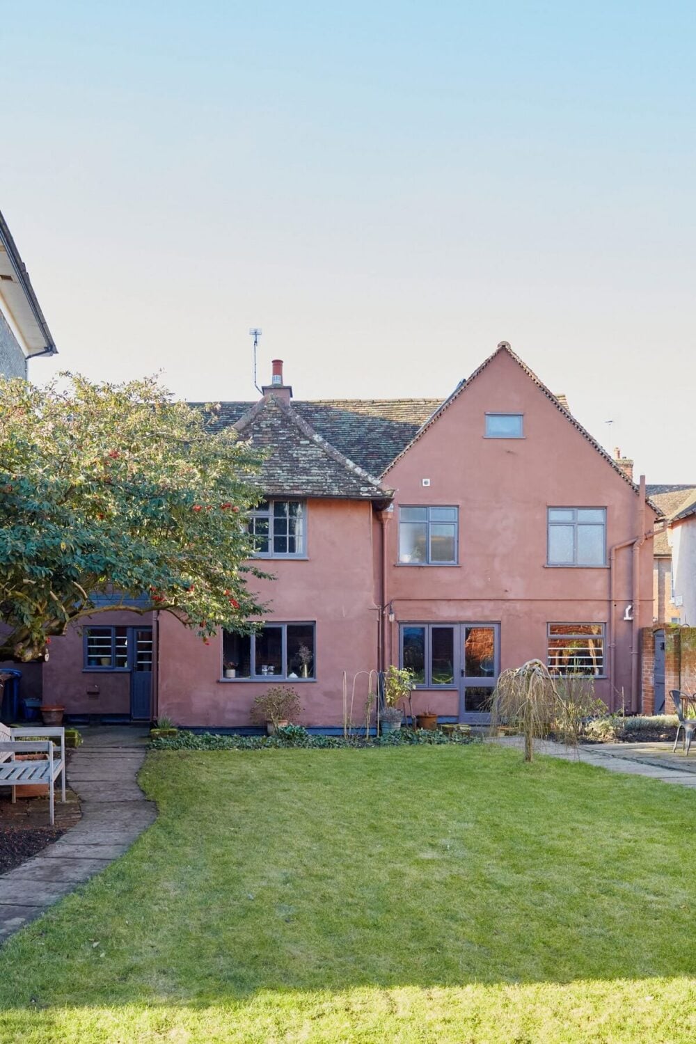A Pink English Home That's Brimming with History 26 garden-exterior-terracotta-facade-nordroom
