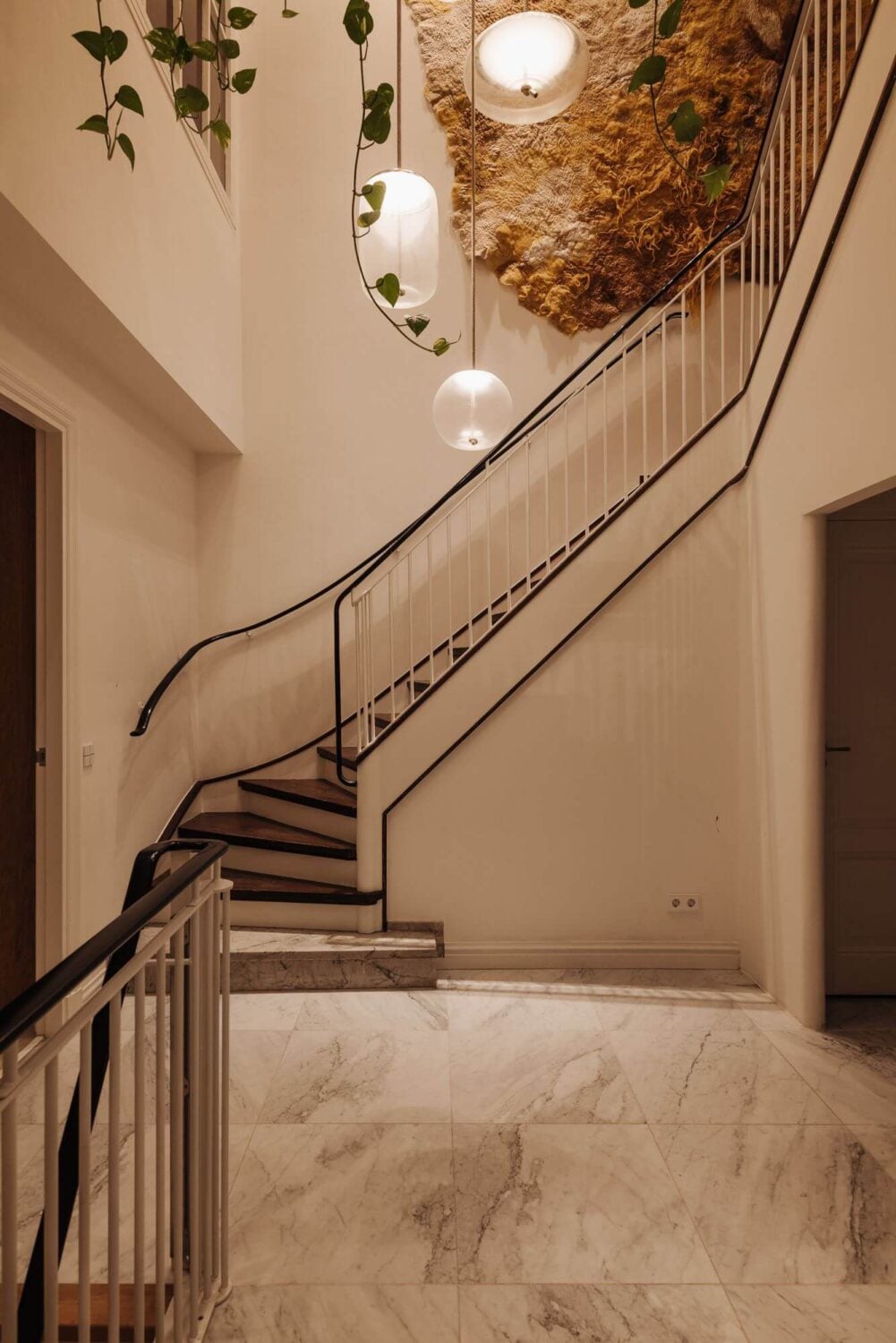 A Luxurious Canal Home in Amsterdam 11 hallway-staircase-amsterdam-luxury-apartment-nordroom