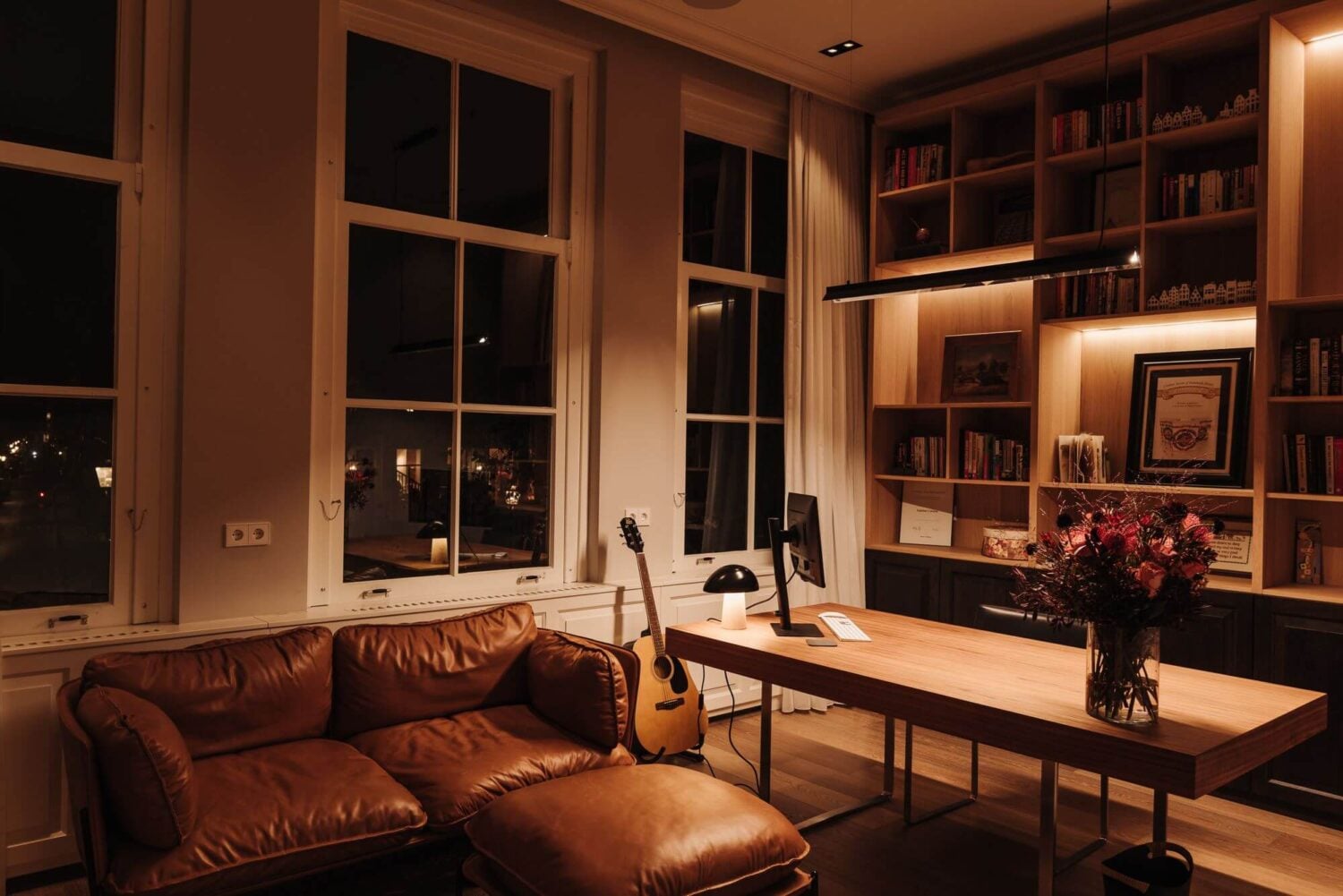 A Luxurious Canal Home in Amsterdam 20 home-office-built-in-bookcase-nordroom