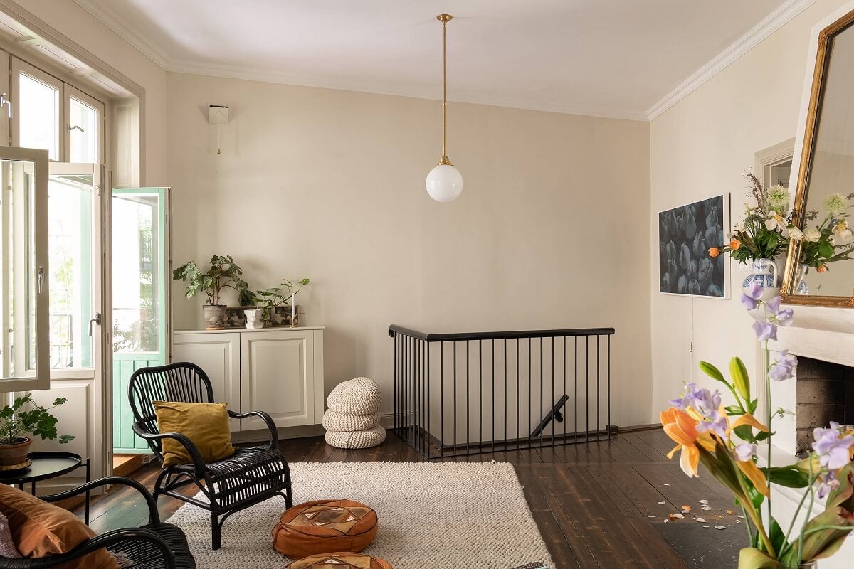 A Classic Maisonette Home in Stockholm 6 maisonette-living-space-fireplace-antique-mirror-nodroom