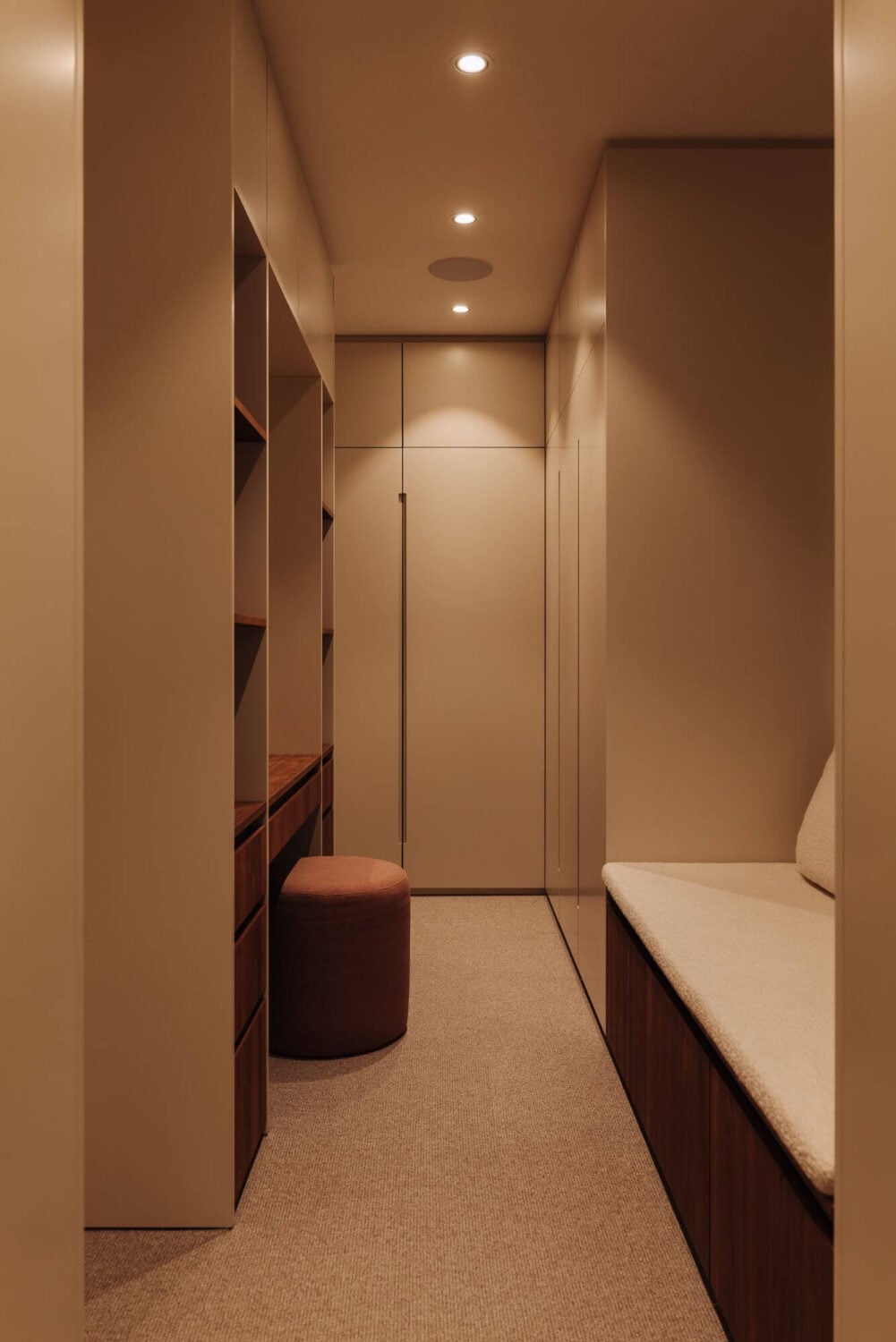 A Luxurious Canal Home in Amsterdam 19 modern-walk-in-closet-bench-vanity-table-nordroom