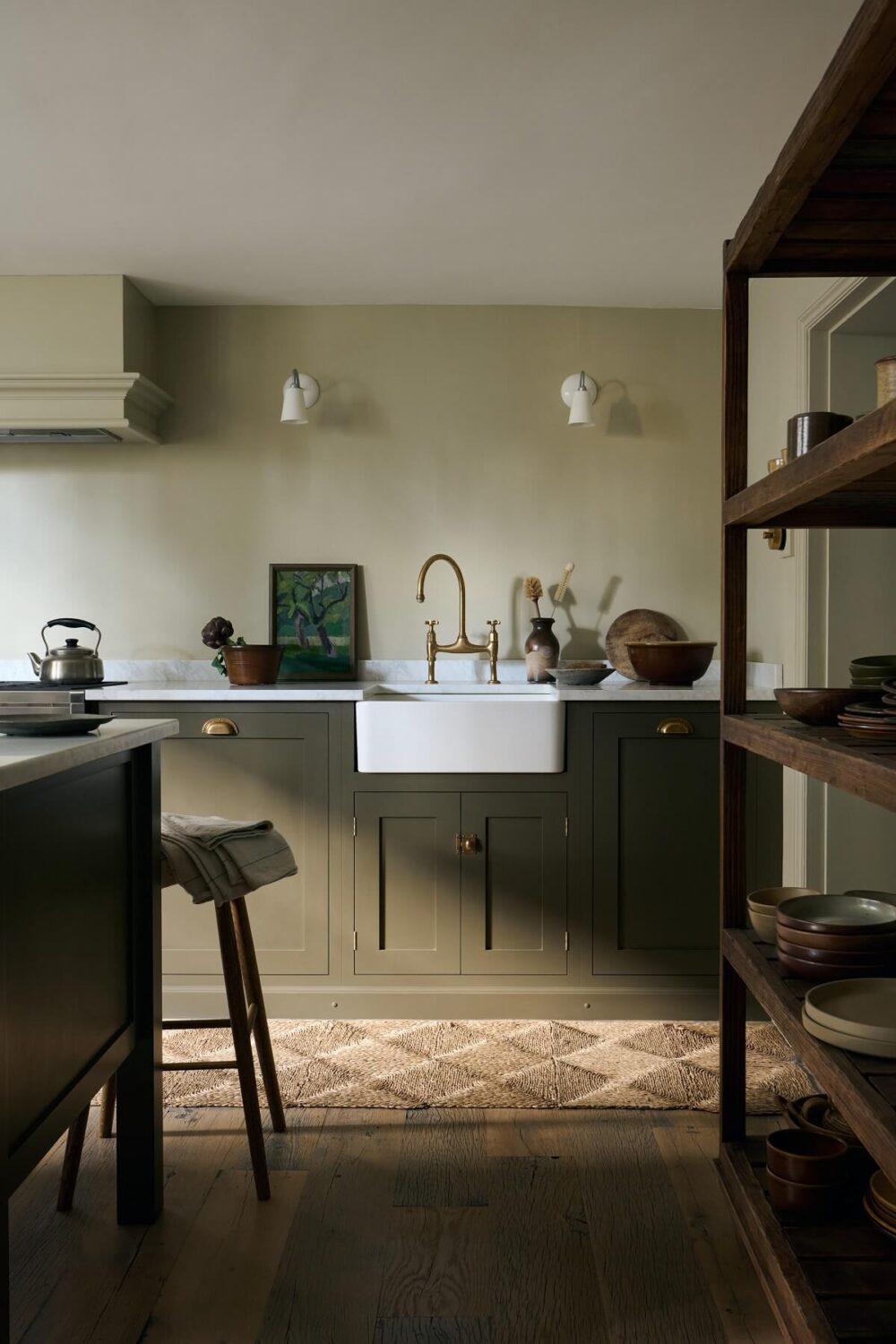 A Shaker-Style Basement Kitchen in a Georgian Townhouse 1 real-shaker-kitchen-devol-butler-sink-wooden-floor-nordroom
