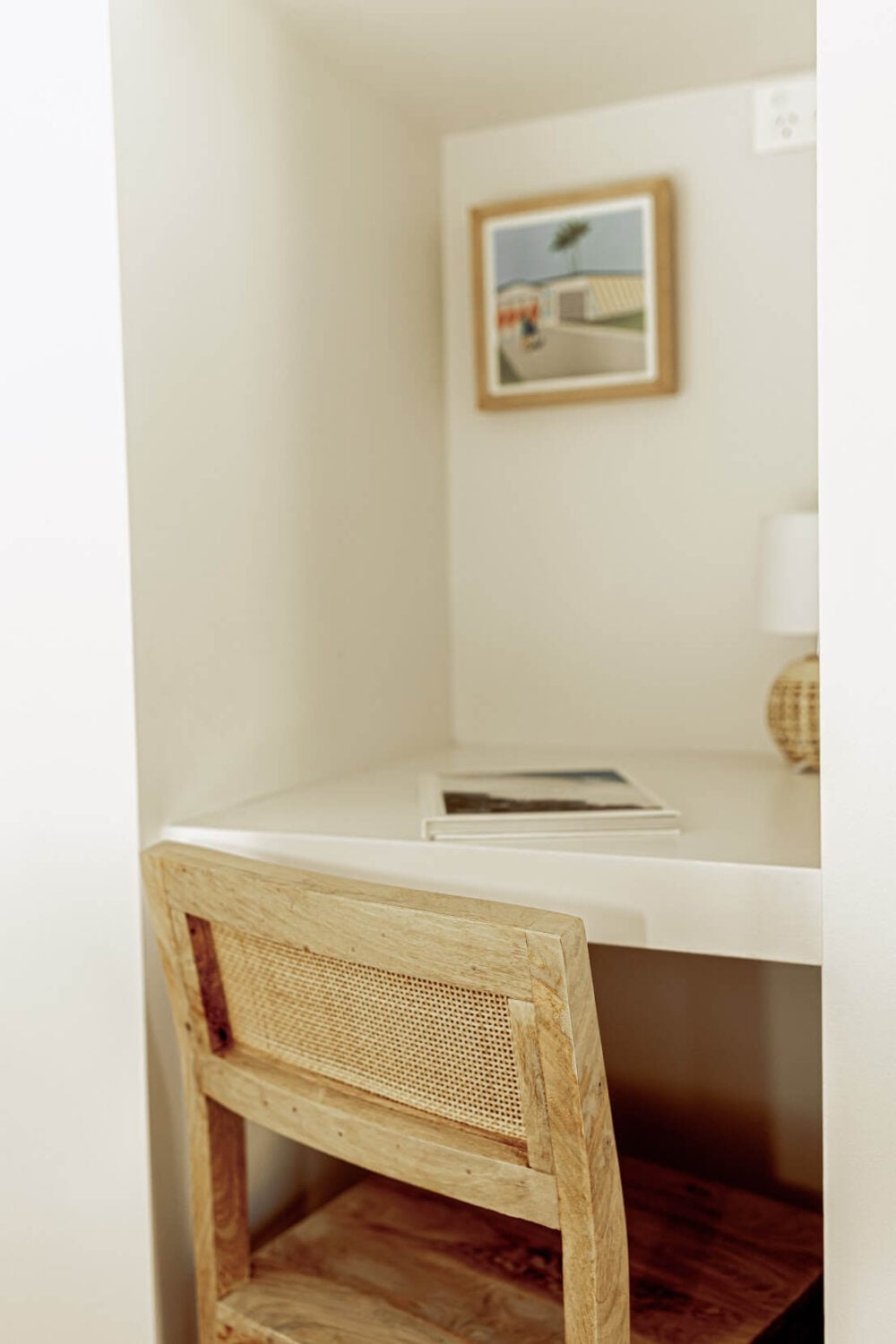 Oyster Catcher Huskisson: A Sustainable Beach House in Australia 27 tiny-built-in-home-office-beach-house-nordroom