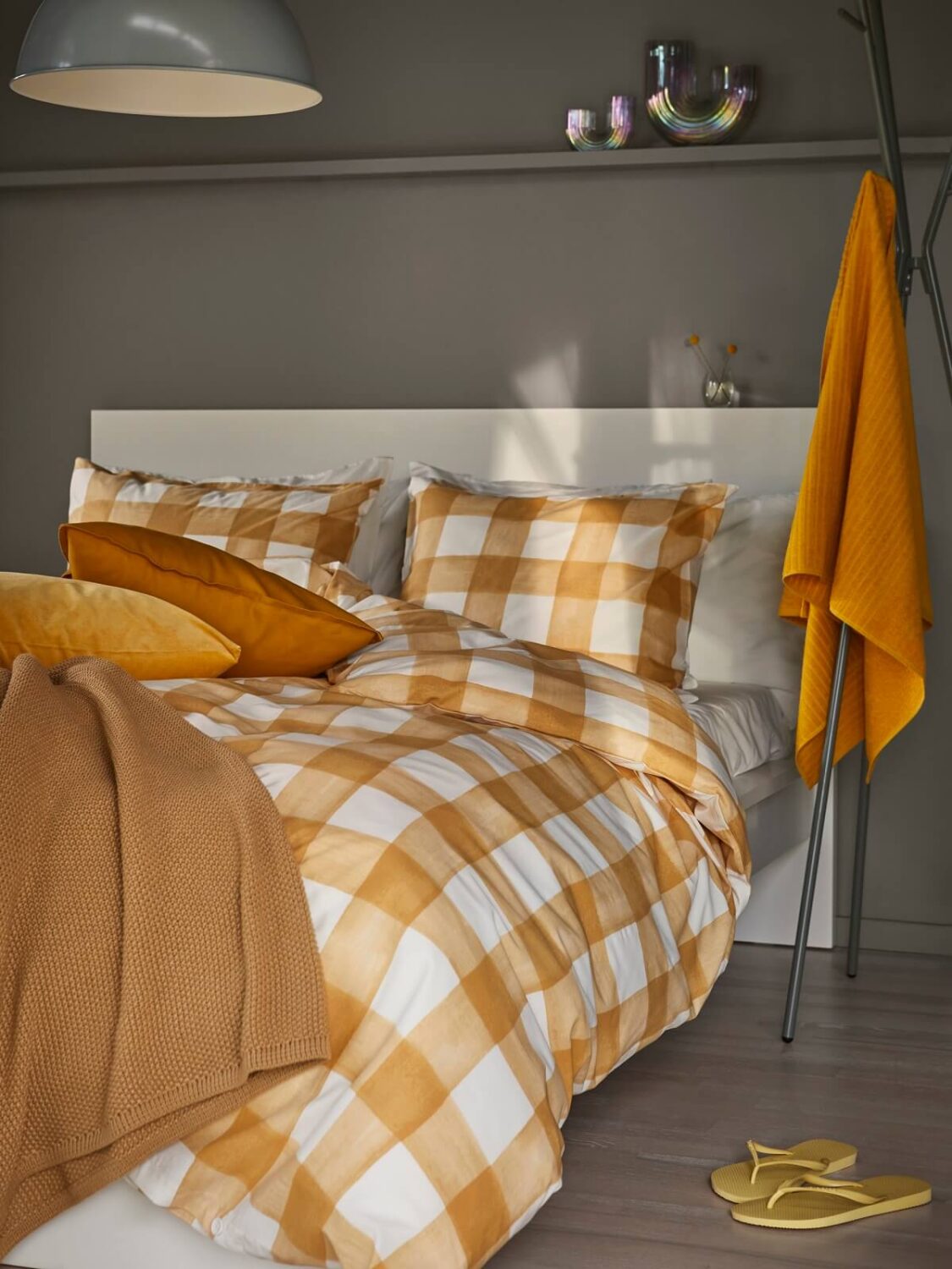 Interior Design Trends for 2024: Comfort, Nature, and Warmth 23 IKEA-KANTNEPETA-duvet-cover-nordroom