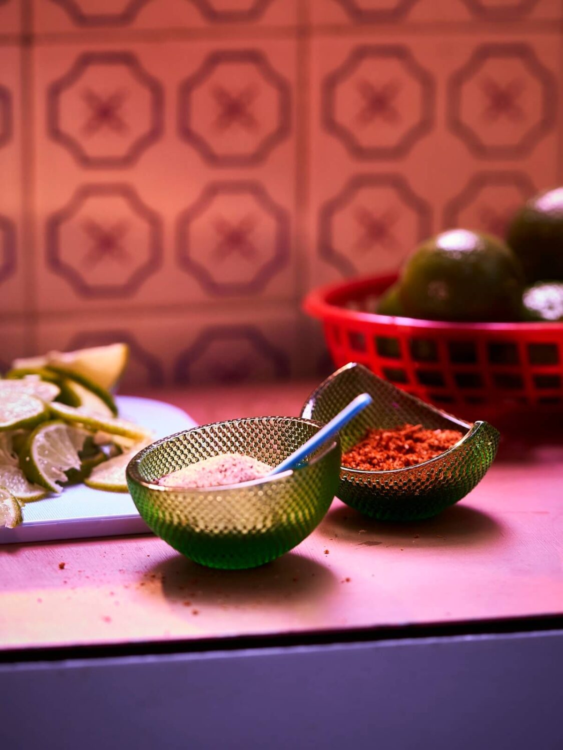 IKEA ÖMSESIDIG Collection Celebrates Latin American Artists 31 IKEA_OMSESIDIG_serving-bowl