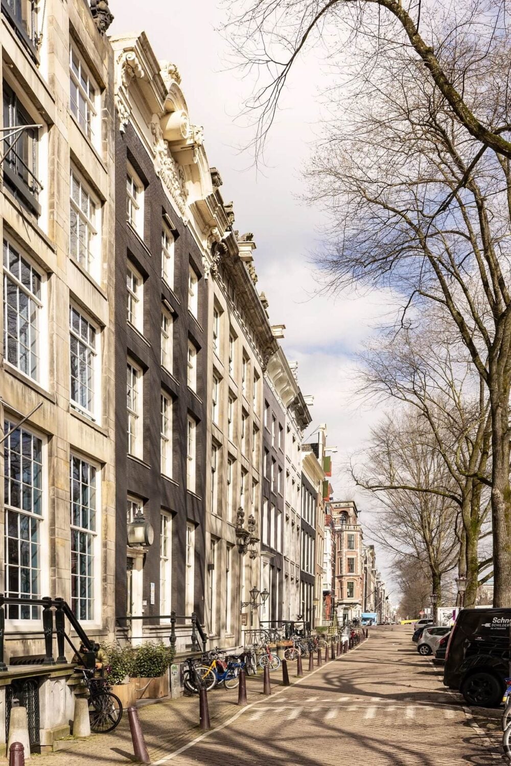 An Amsterdam Penthouse with Green Color Accents 21 amsterdam-street-townhouses-nordroom
