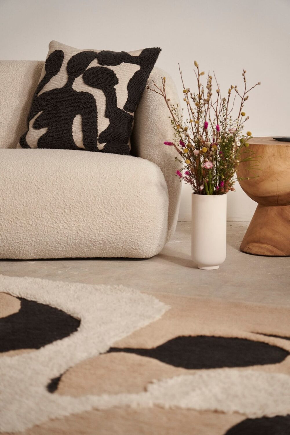 H&M Home For the Love of Art Collection 2023 8 hm-home-for-the-love-of-art-Lulama-Wolf-cushion-rug-nordroom