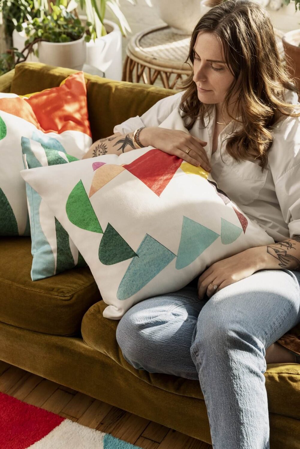H&M Home For the Love of Art Collection 2023 12 hm-home-for-the-love-of-art-amber-vittoria-cushion-covers-nordroom