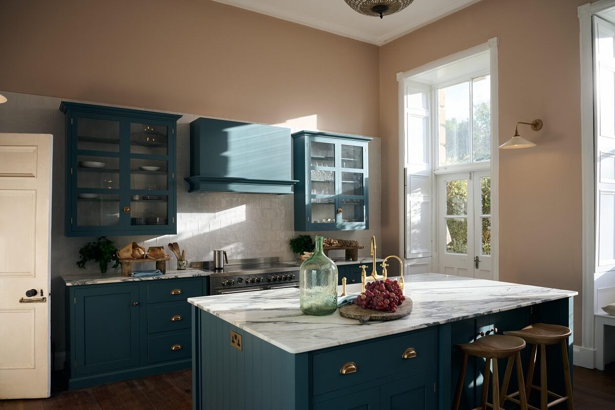 A Blue deVOL Kitchen in a Georgian Terrace House 2 shaker-style-kitchen-with-island-devol-nordroom
