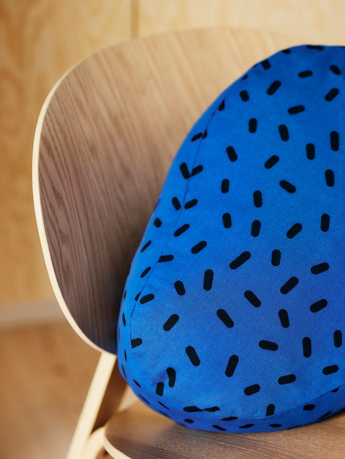 New IKEA Collection July 2023: Bold Colors & Prints 9 EKLUGGMAL-cushion-cover-new-ikea-products-july-august-nordroom