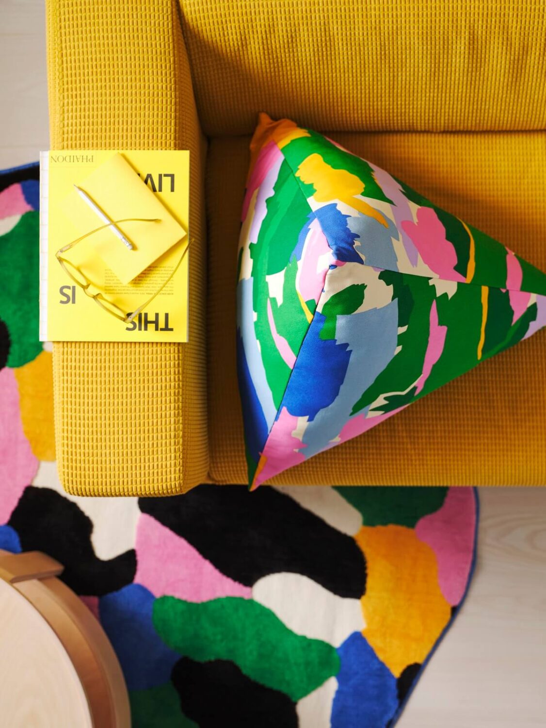 New IKEA Collection July 2023: Bold Colors & Prints 21 IDROTTSHALL-rug-KLIPPAN-sofa-EKLUGGMAL-cushion-nordroom