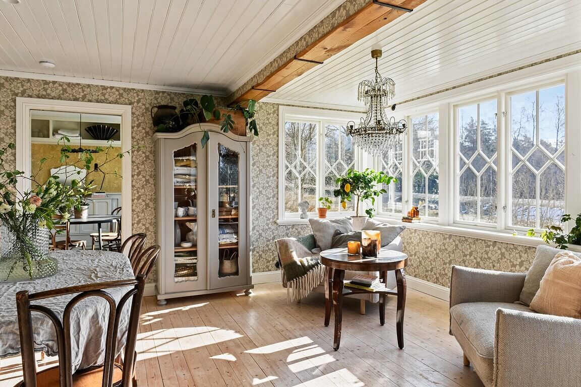 An Idyllic Family Home in the Swedish Countryside 8 bay-window-natural-light-reading-spot-nordroom