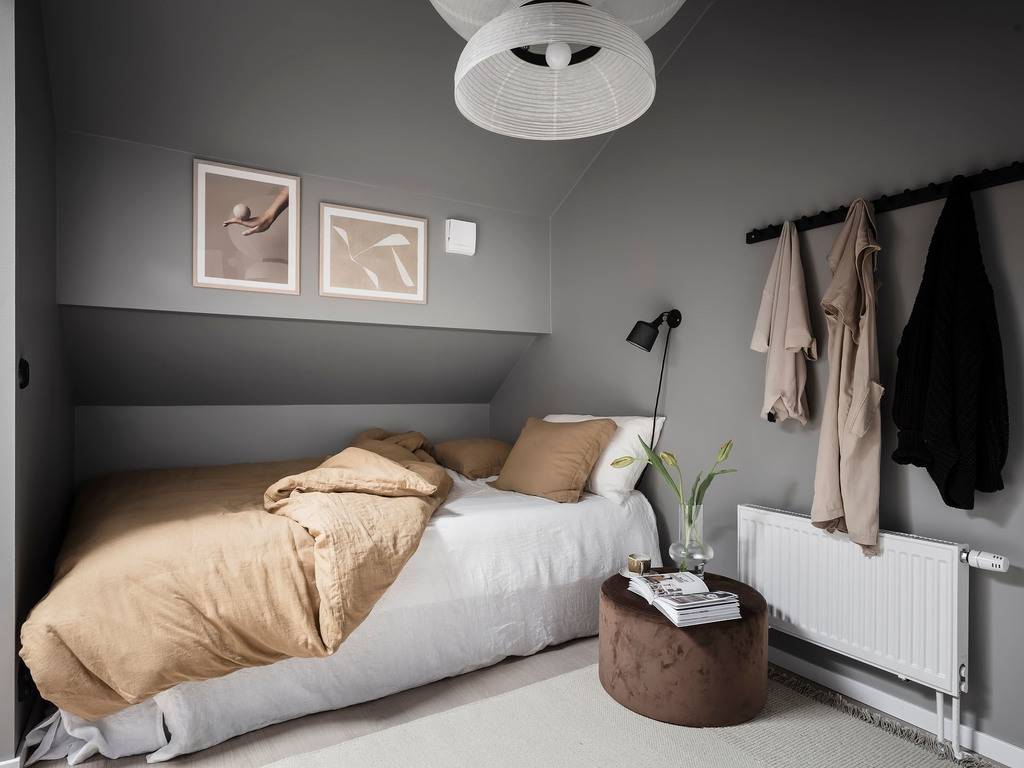 A Small Gray Attic Apartment in Sweden 13 small-attic-apartment-bedroom-gray-walls-nordroom