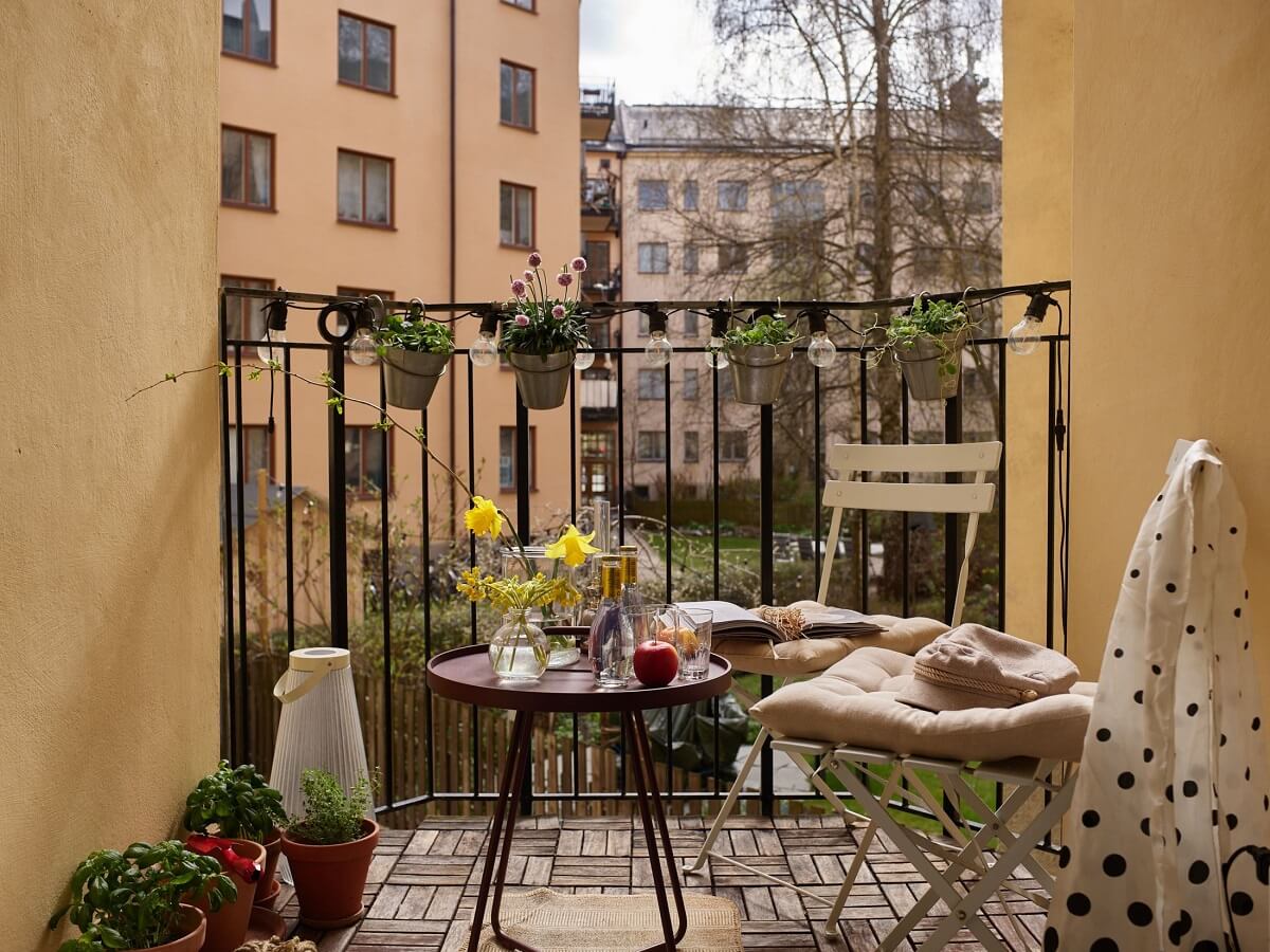 Warm Muted Colors in a Stockholm Apartment 9 balcony-beige-scandinavian-apartment-nordroom