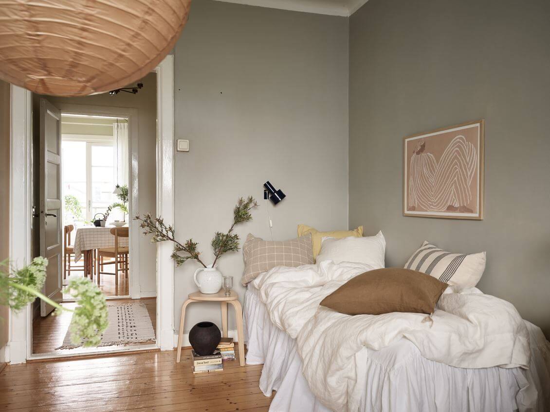 Best of 2023: Studio Apartments 9 bed-area-scandinavian-studio-apartment-gray-walls-nordroom