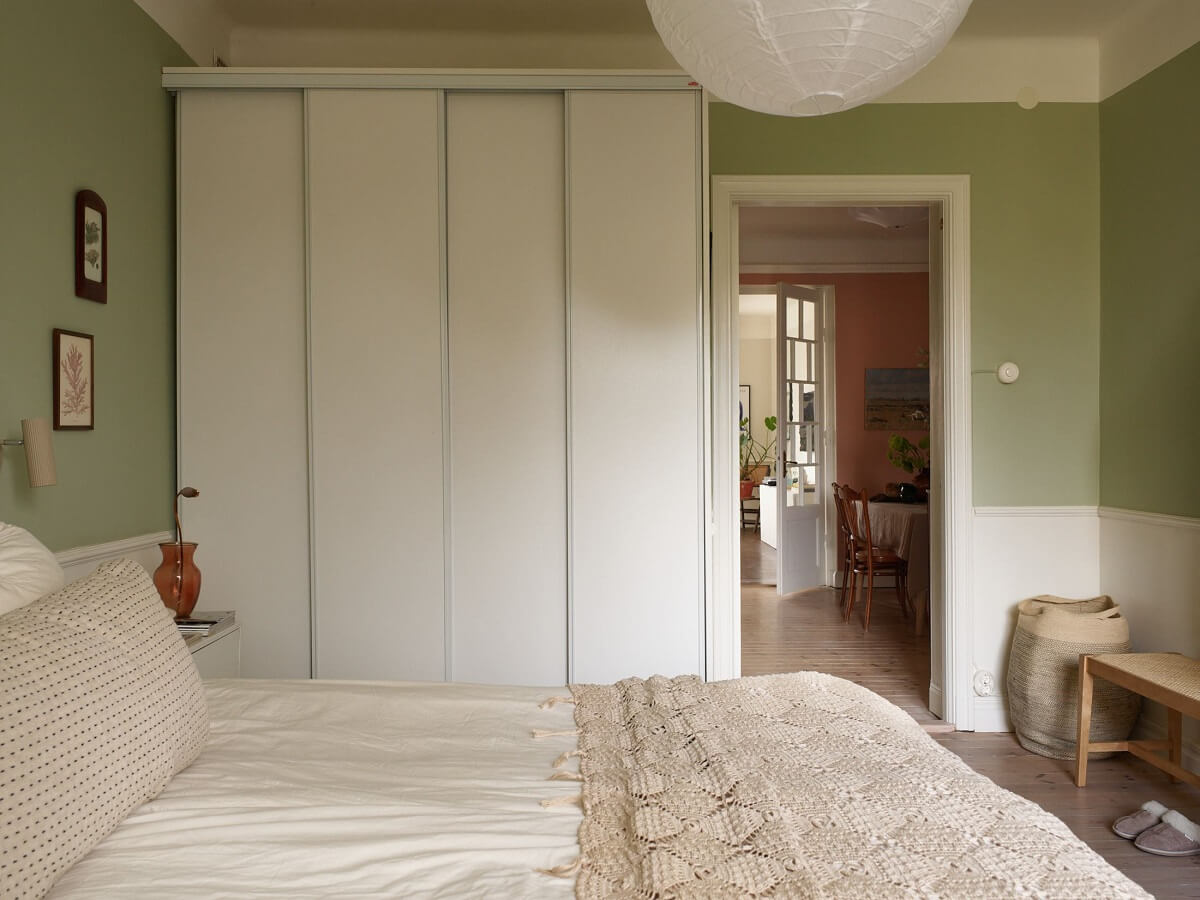 A Scandinavian Apartment with a Light Green Bedroom 18 bedroom-wardrobe-light-green-walls-nordroom