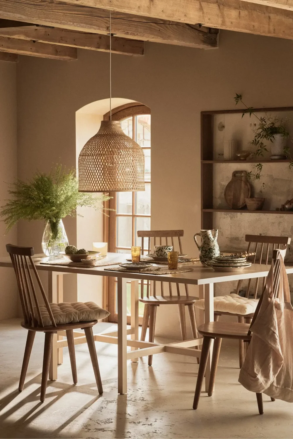 A Serene Summer House in Sweden 4 dining-table-woven-pendant-light-serene-summer-house-sweden-nordroom