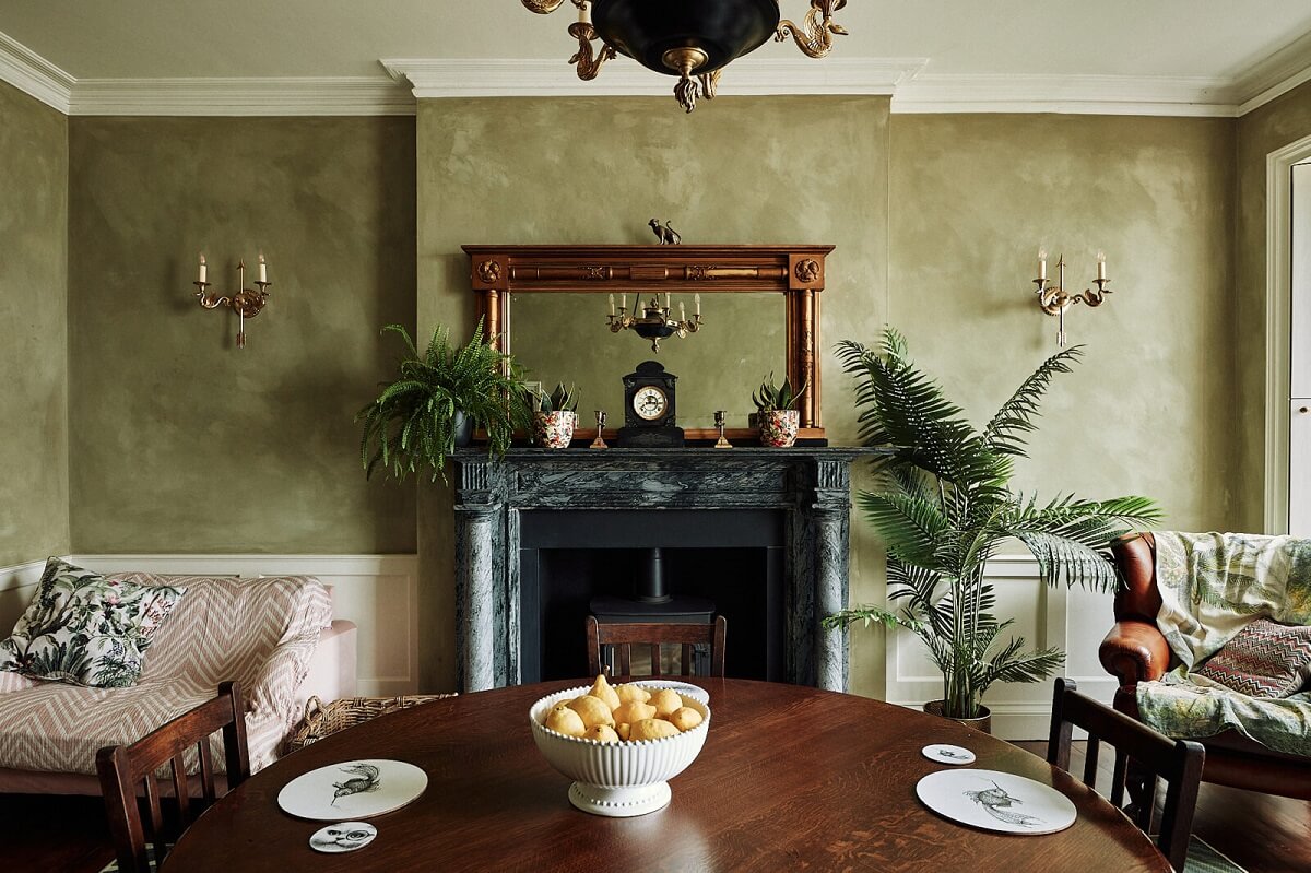 A Georgian Townhouse with Views of the Falmouth Harbour 2 fireplace-dining-room-green-walls-nordroom