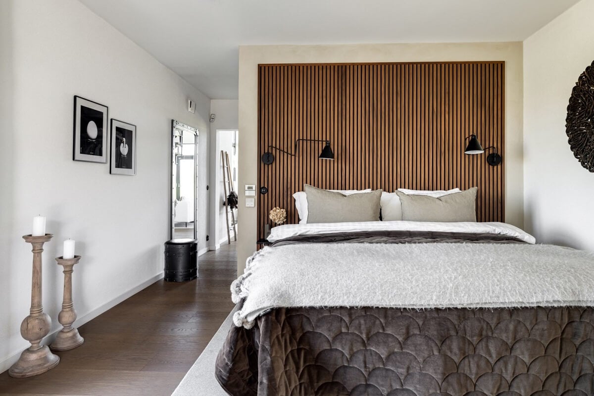 A Monochrome Swedish Villa with High Ceilings 21 scandinavian-bedroom-wooden-feature-wall-nordroom