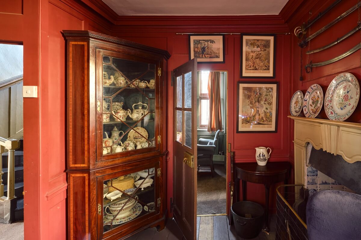 An English Home Packed with History and Color 9 20230531 OGT INIGO TERRETTSPLACE 018 An English Home Packed with History and Color