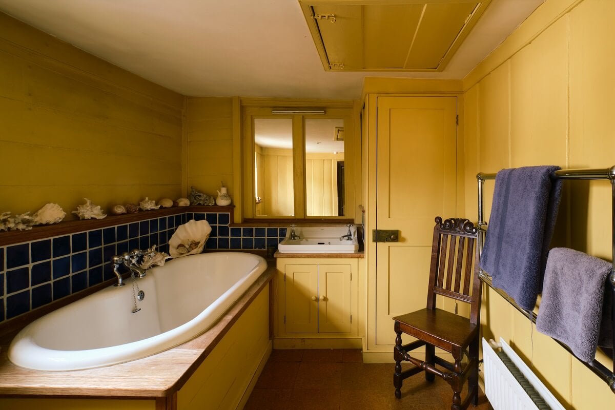 An English Home Packed with History and Color 23 20230531 OGT INIGO TERRETTSPLACE 037 An English Home Packed with History and Color