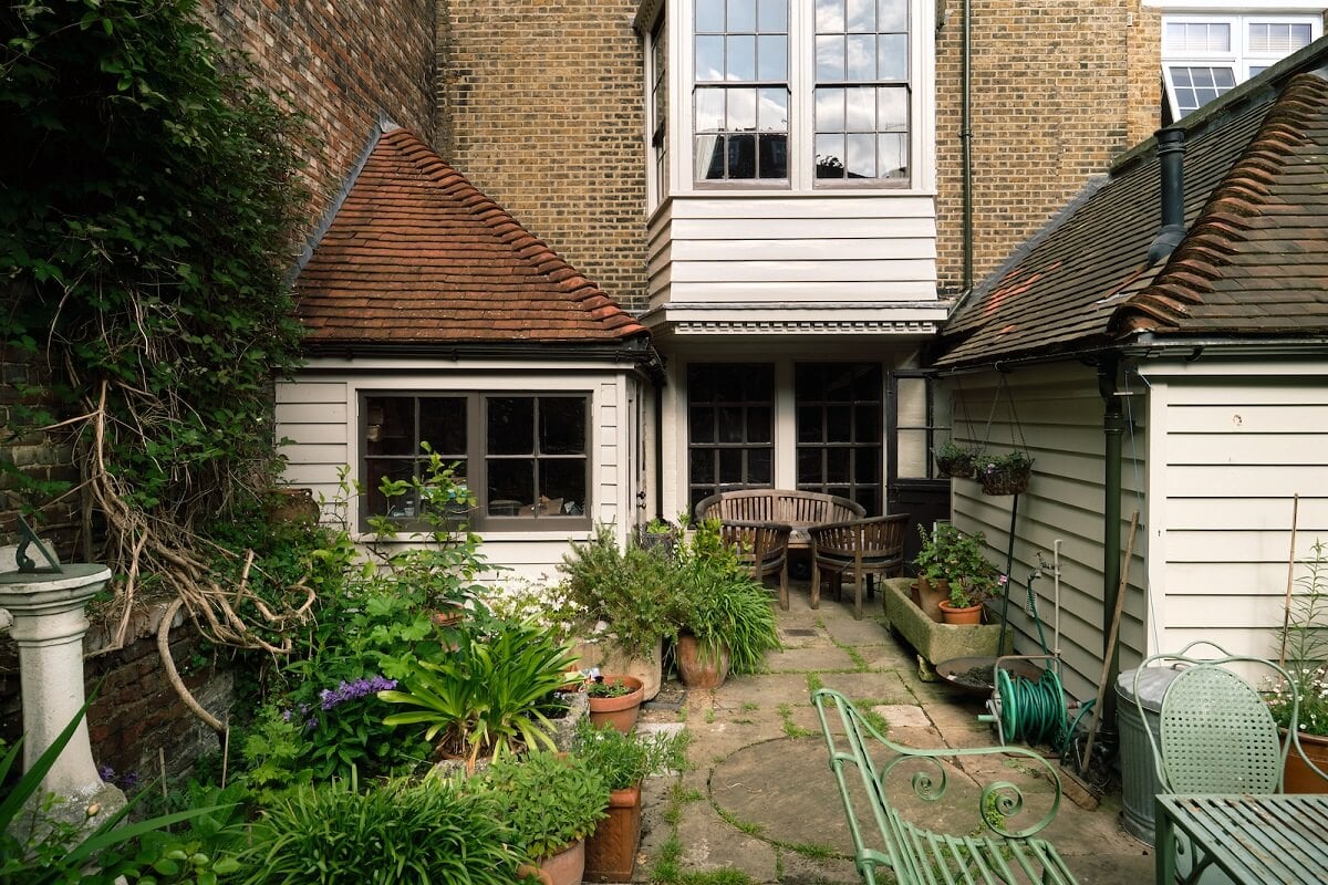 An English Home Packed with History and Color 28 20230531 OGT INIGO TERRETTSPLACE 057 An English Home Packed with History and Color