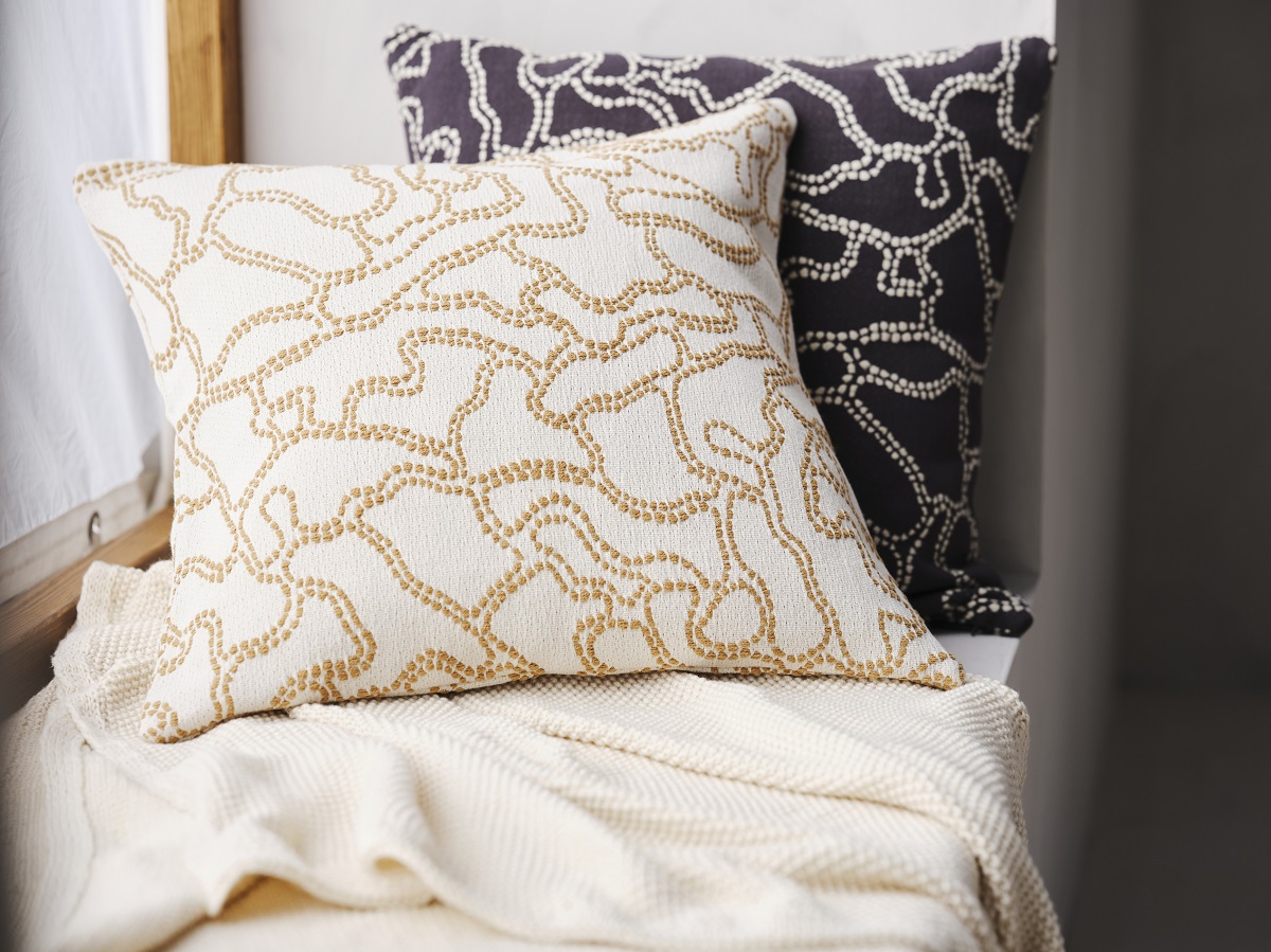 New IKEA Collection July 2023: Bold Colors & Prints 43 IKEA_GULDFLY_cushion cover