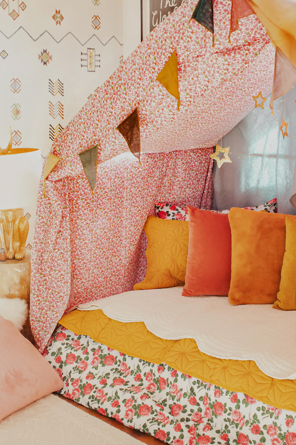 Beautiful Dorm Room Decorating Ideas 9 colorful-sofa-bed-canopy-diy-dorm-room-ideas-nordroom