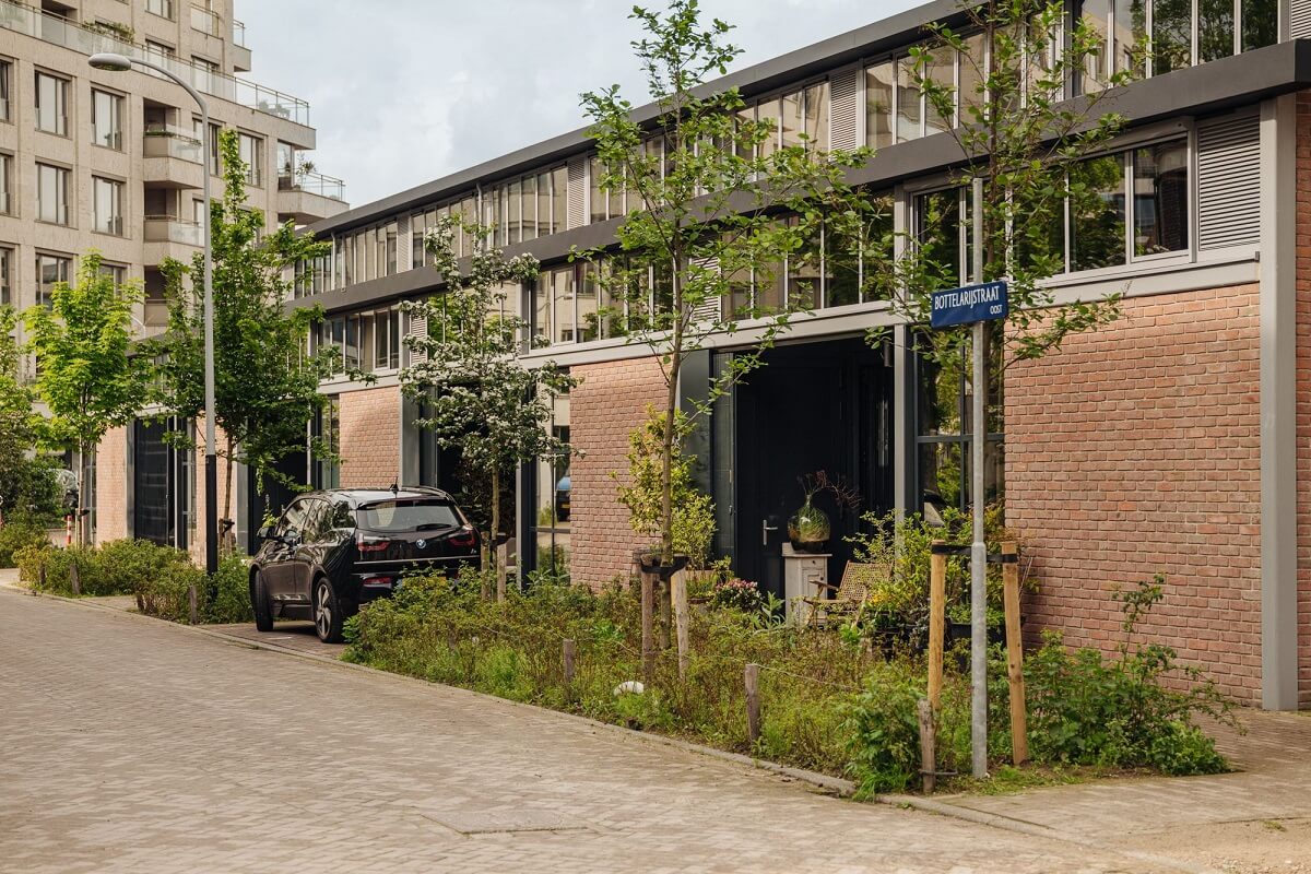 An Industrial Loft Home in Amsterdam 20 exerior-industrial-loft-apartment-amsterdam-nordroom