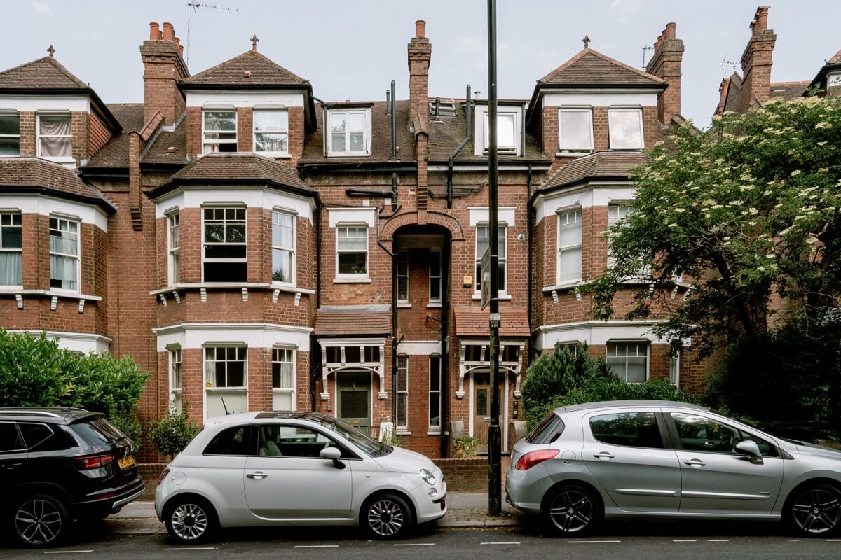 A London Home with Color Accents and a Secret Garden Shed 28 exterior-facade-edwardian-house-london-nordroom