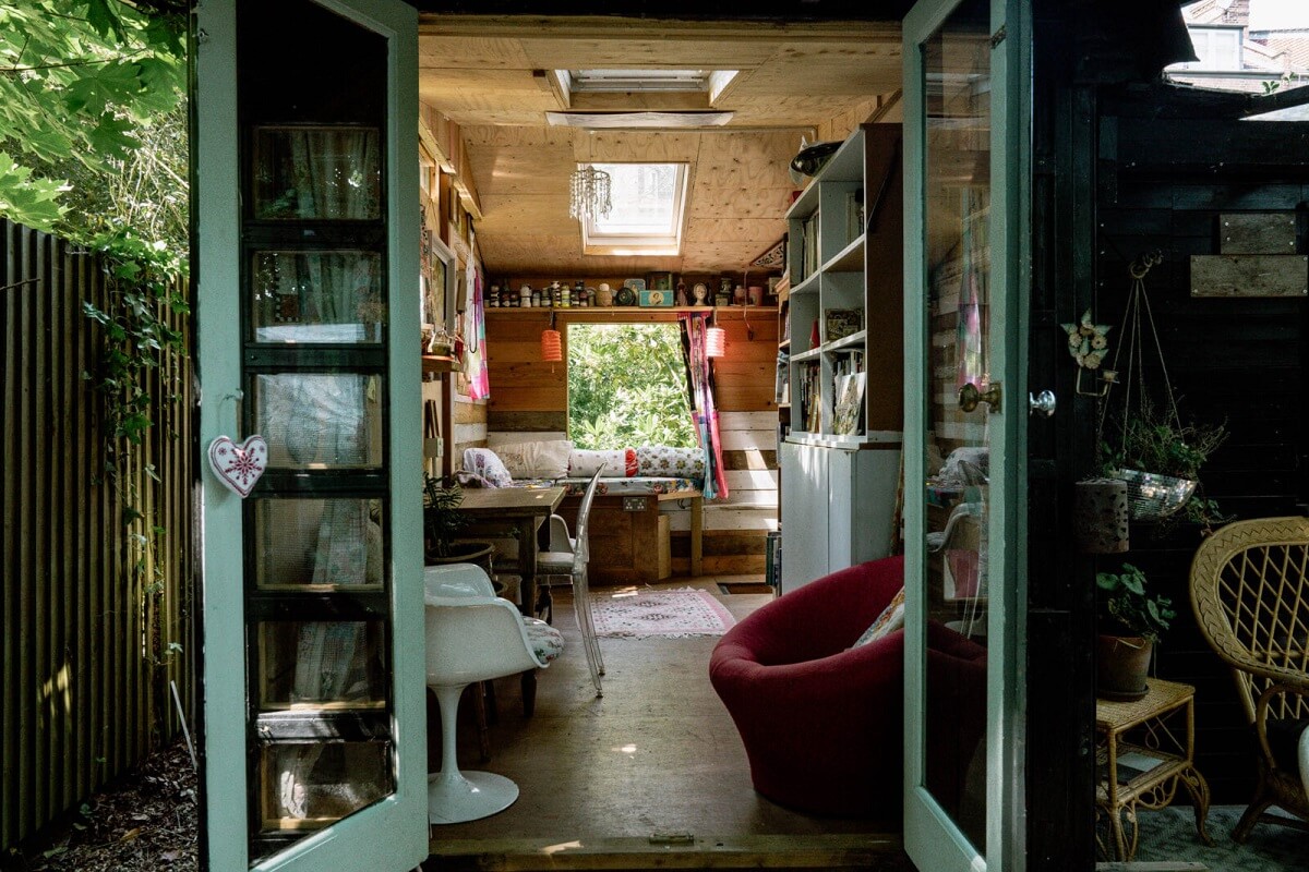 A London Home with Color Accents and a Secret Garden Shed 22 garden-shed-london-apartment-nordroom