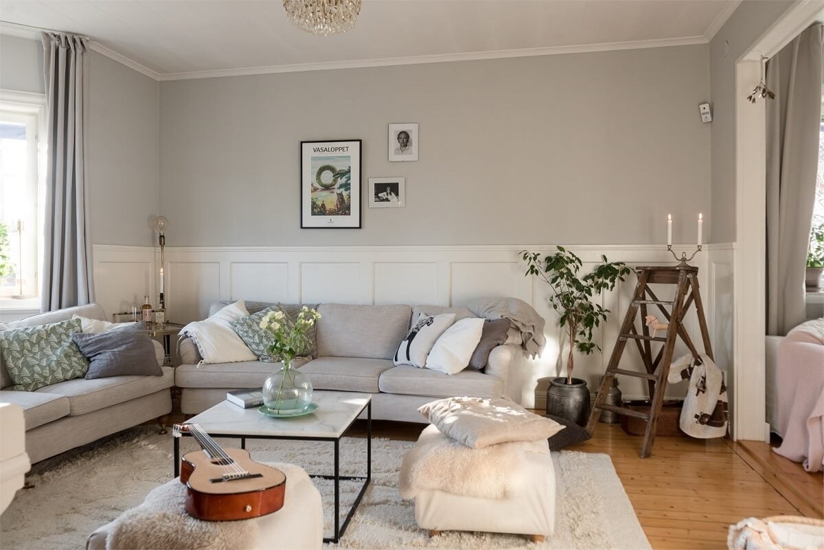 Natural Light in a Family Home in Sweden 6 scandinavian-living-room-light-gray-walls-nordroom