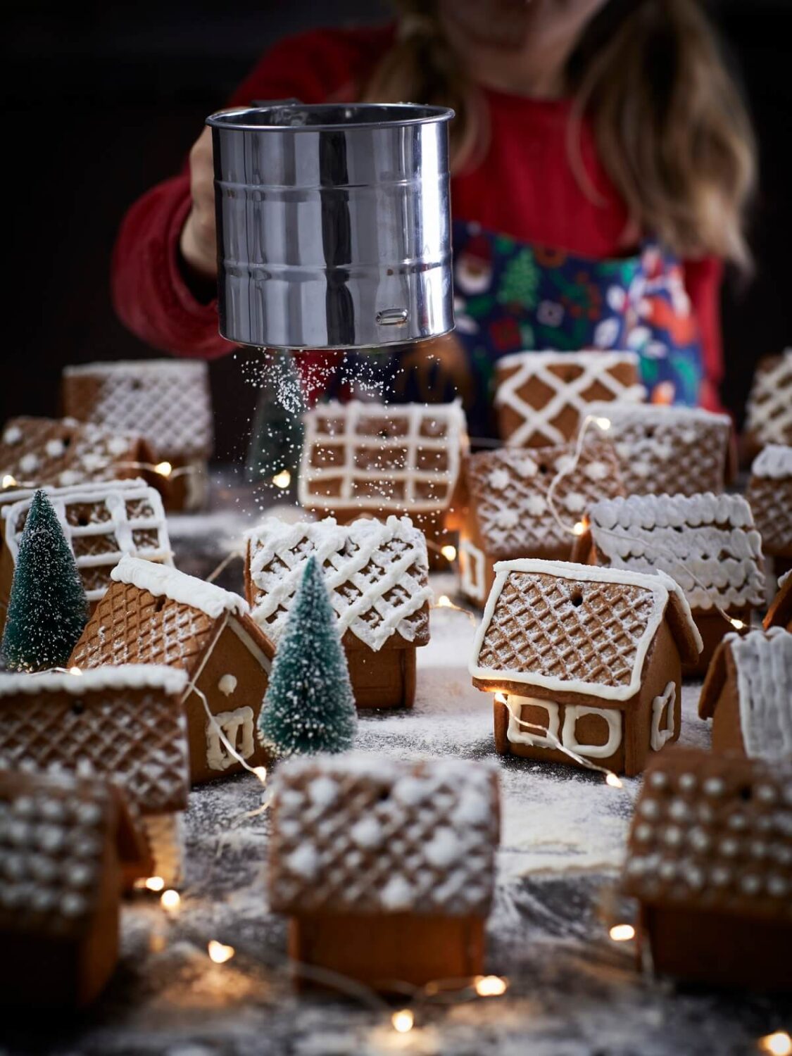 IKEA Christmas Collection 2023: A Touch of Winter Coziness 11 IKEA_VINTERSAGA_pepparkakshus_PH180660-ikea-christmas-2023-nordroom