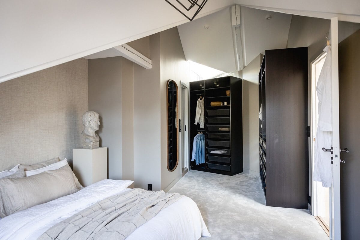 A Bright Penthouse Apartment in Oslo 12 bedroom-slanted-ceiling-open-wardrobes-nordroom