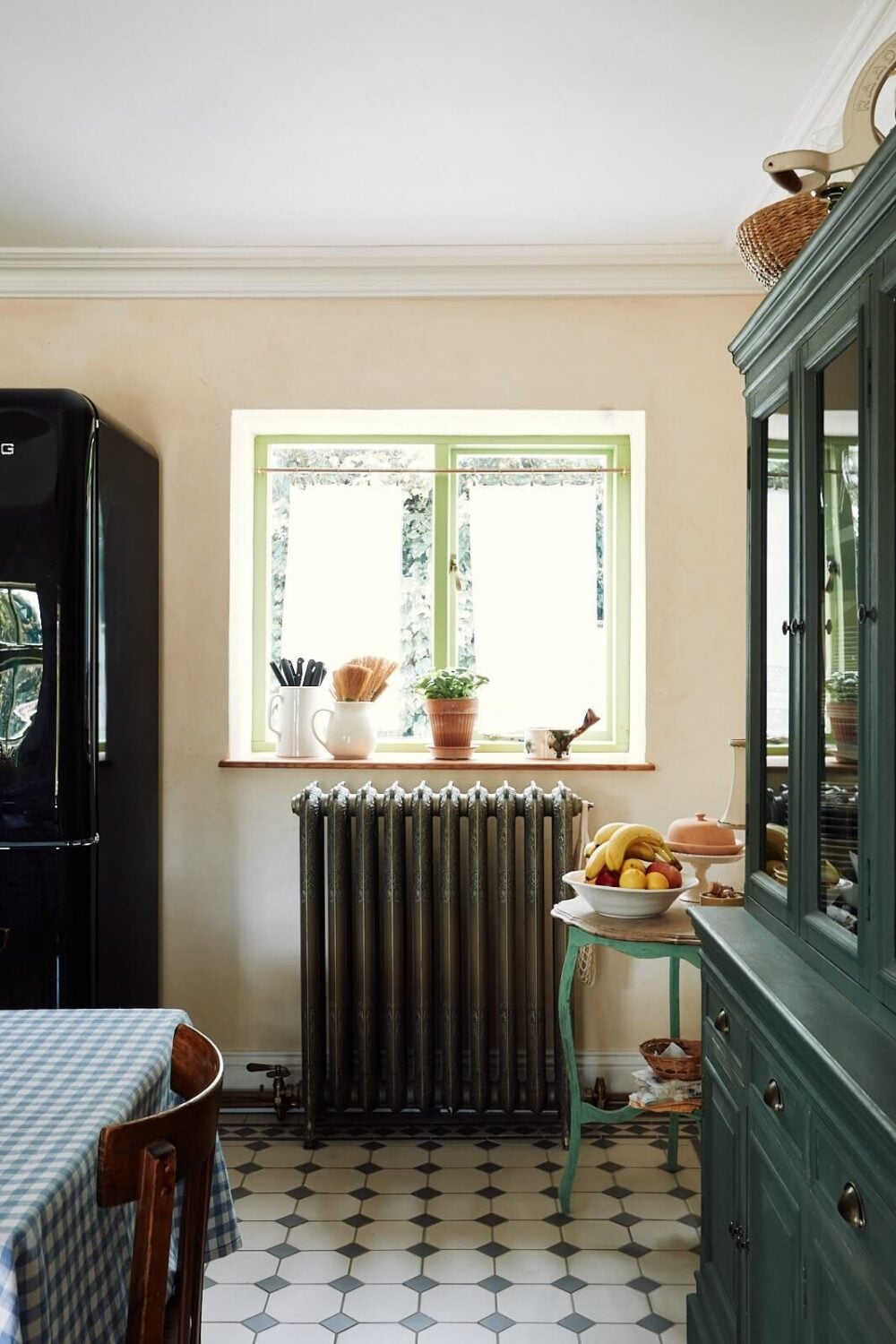 An English Cottage with a Perfect Kitchen 11 black-white-tiled-flooring-devol-kitchen-cottage-nordroom