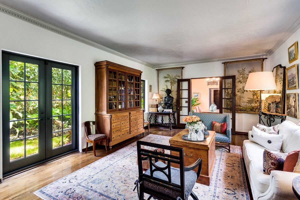A Beautiful Spanish Style Home in Florida 15 cozy-living-room-spanish-style