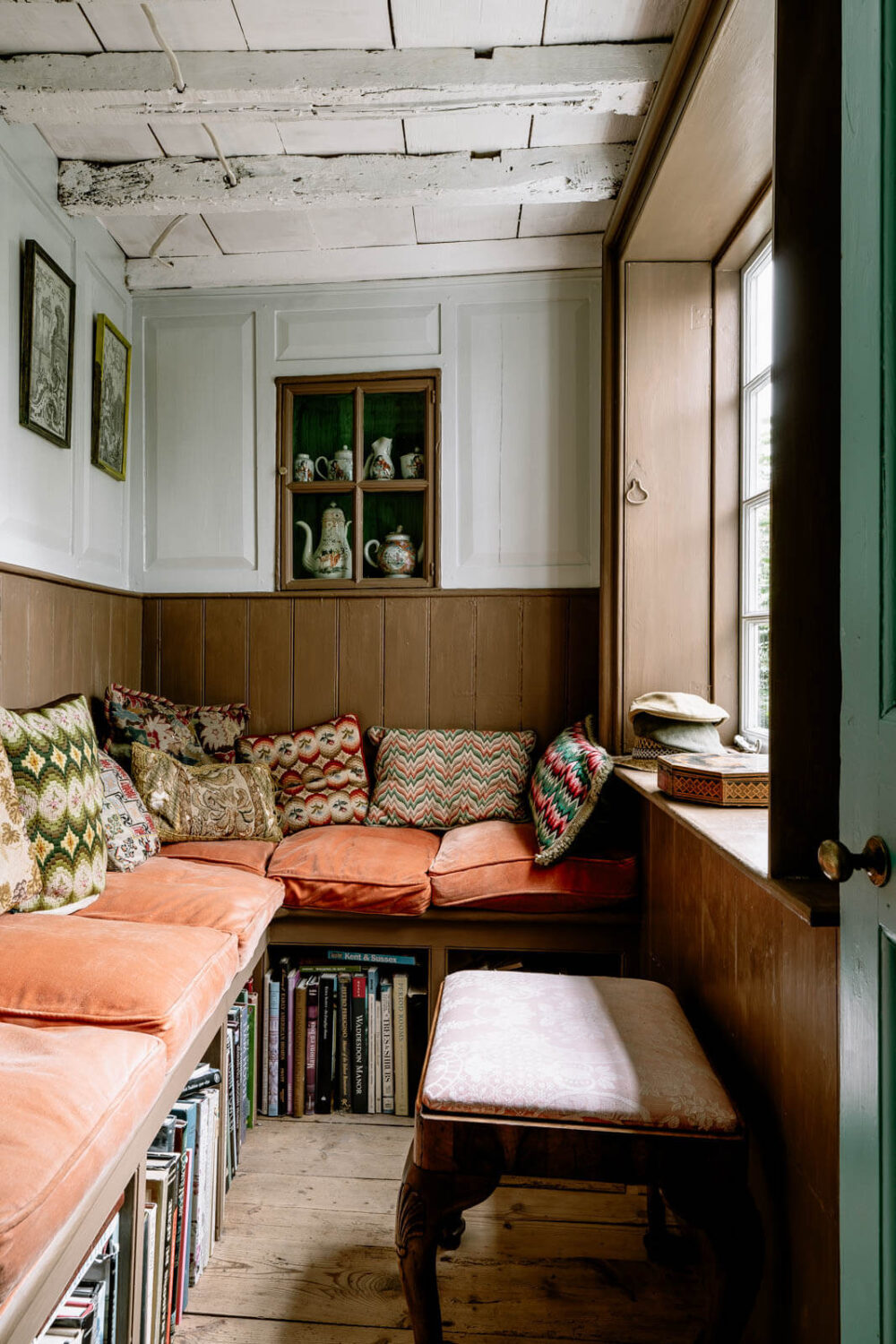 The Top Home Design Trends for 2026: Bold Color, Cozy Corners & Climate-Ready Living 7 cozy-reading-nook-bench-book-storage-nordroom