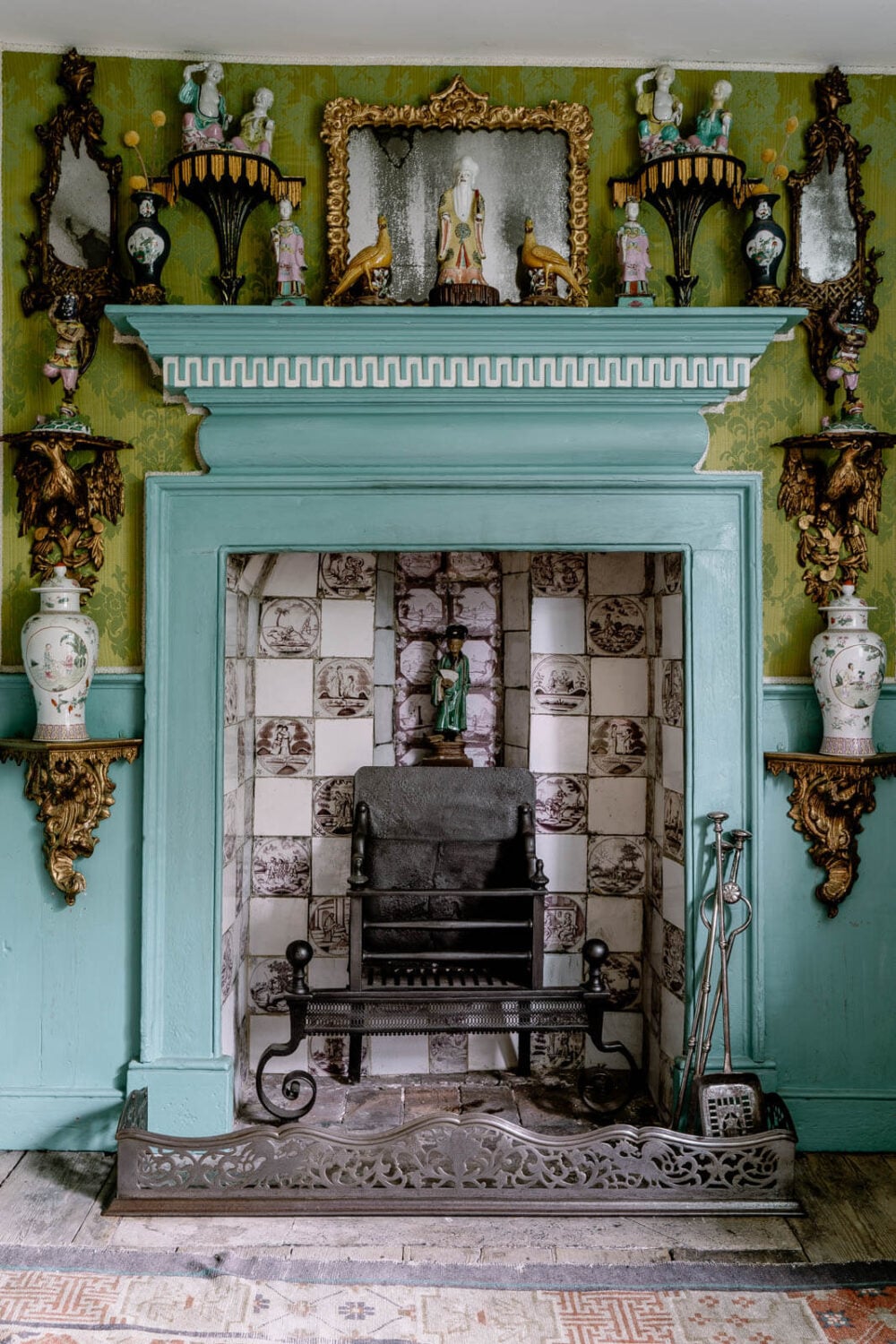 Valspar Color of the Year 2024: Renew Blue 18 fireplace-detail-pale-blue-mantel-antique-decor-nordroom
