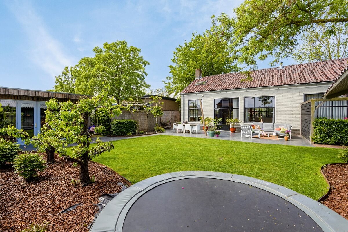 A Colorful School Conversion in The Netherlands 20 garden-converted-school-netherlands-nordroom