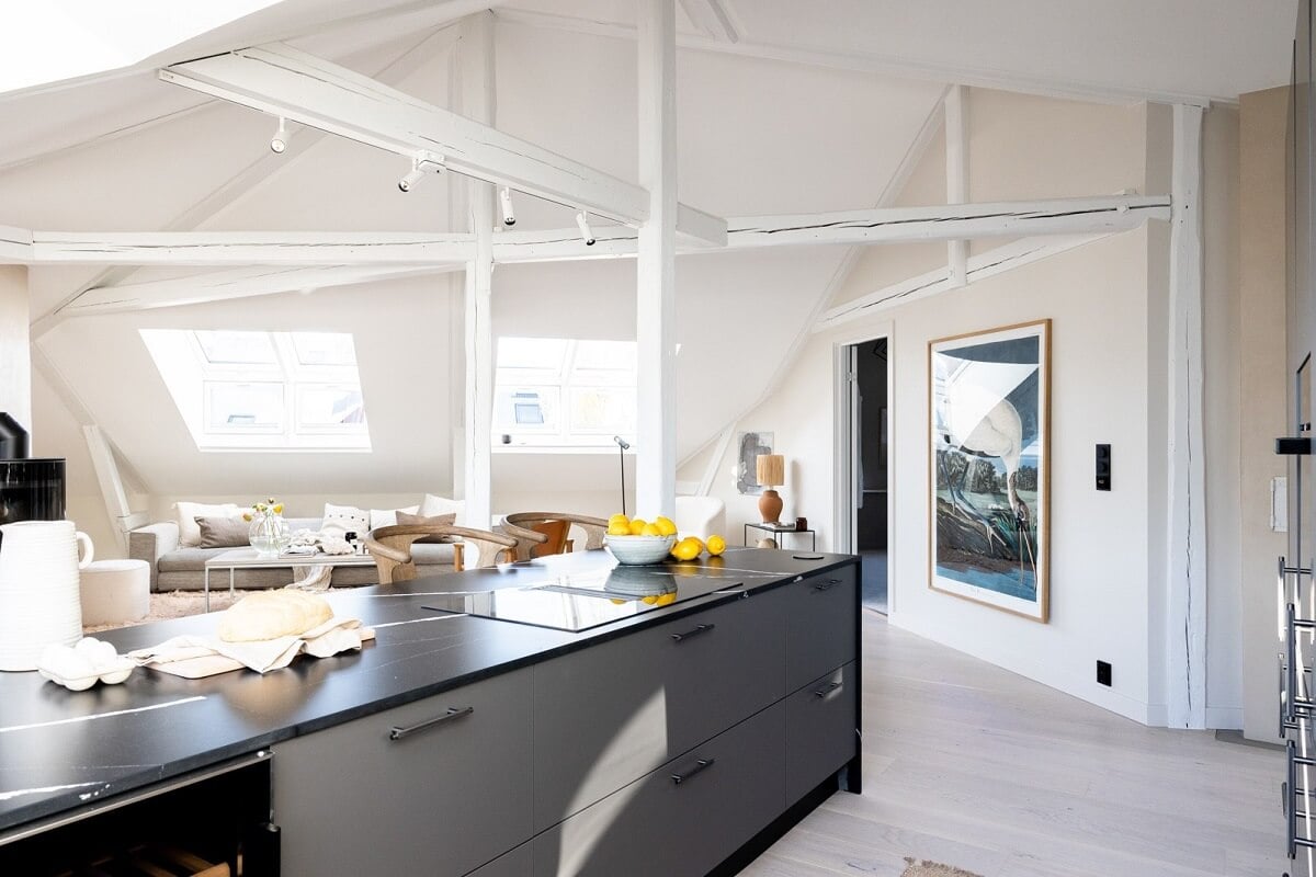 A Bright Penthouse Apartment in Oslo 8 gray-kitchen-cabinets-penthouse-nordroom