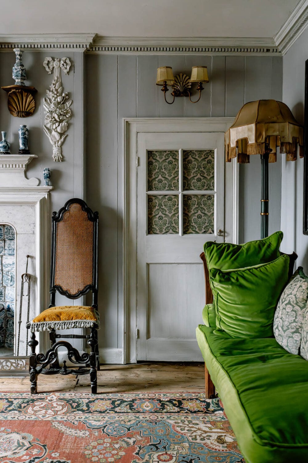 A Unique Historic House Near the English Coast 18 green-sofa-pale-blue-sitting-room-nordroom