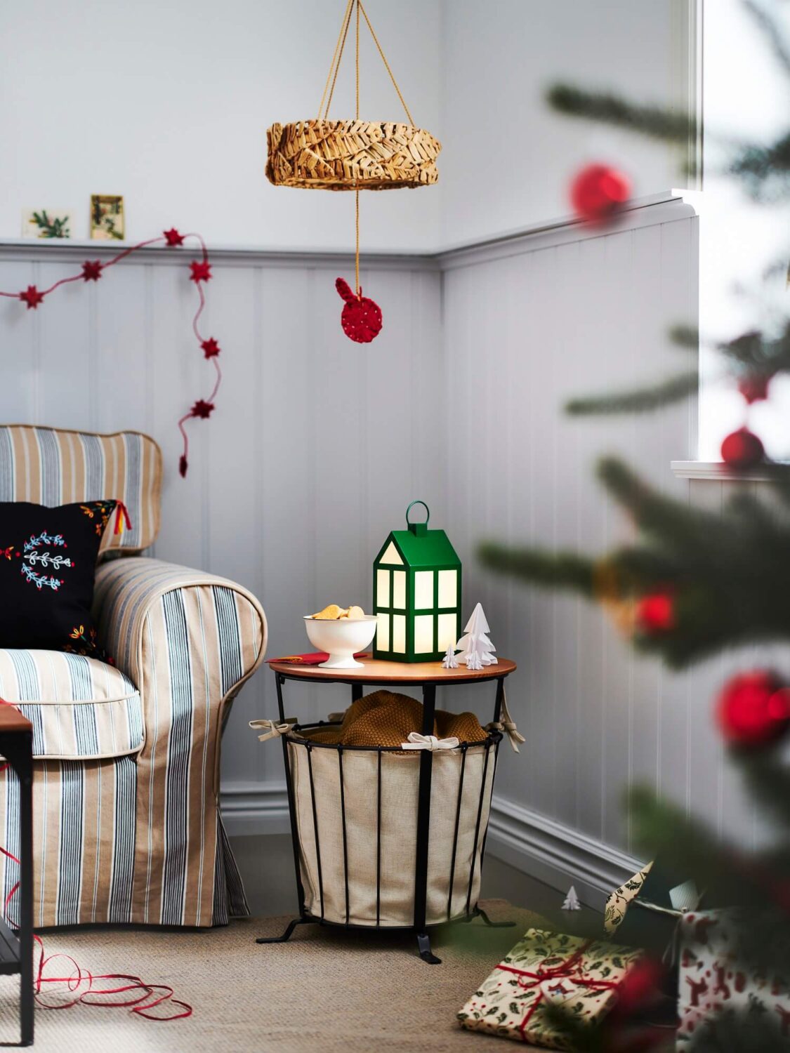 IKEA Christmas Collection 2023: A Touch of Winter Coziness 42 living-room-ikea-christmas-collection-2023-nordroom